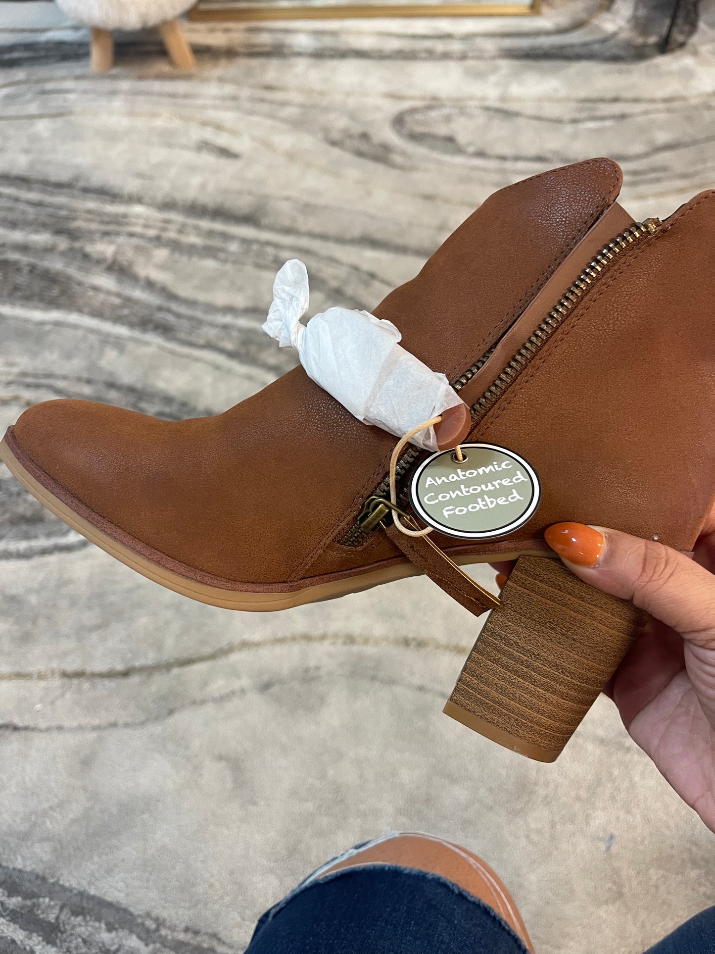 Henni Boots