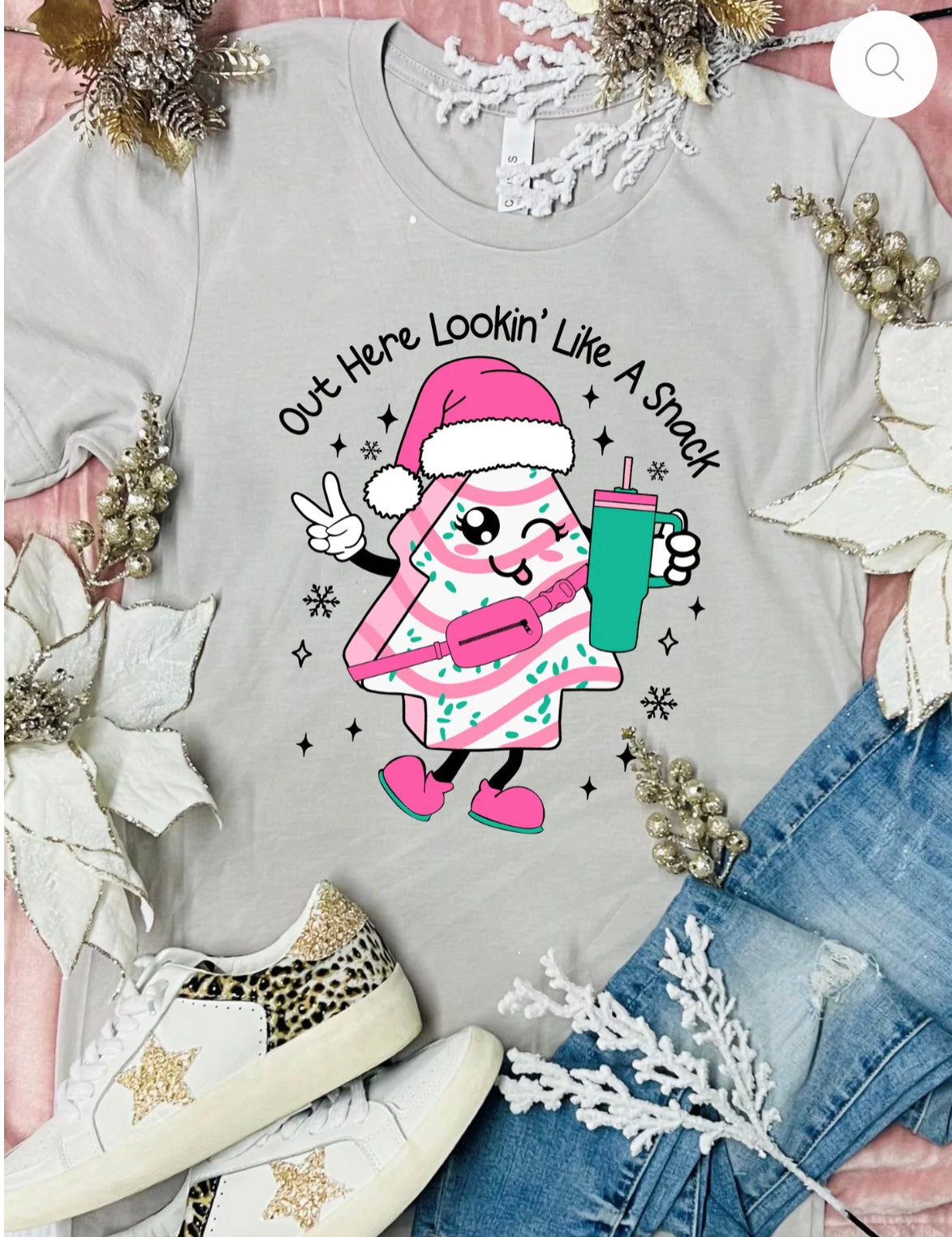 Out here looking like a snack tee