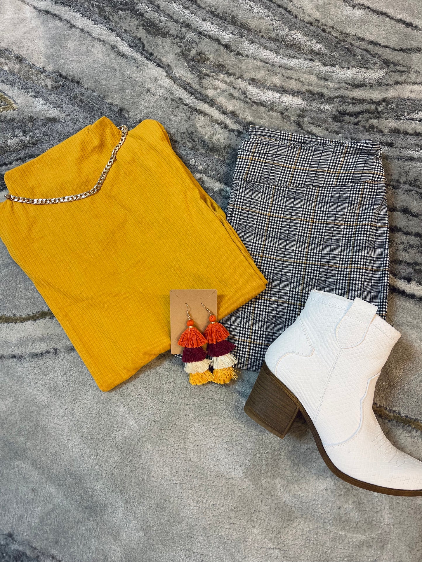 Never late ribbed top