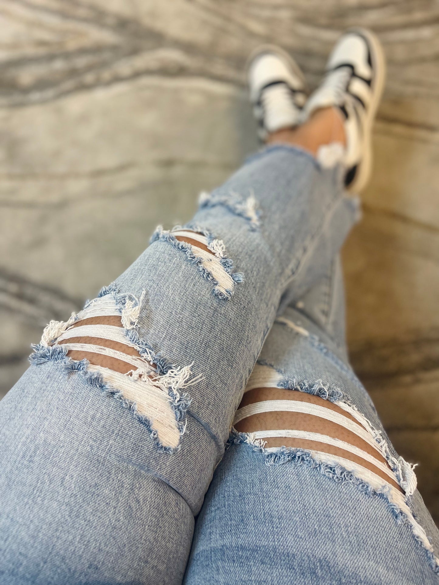 Corrie Distressed Crop Jeans